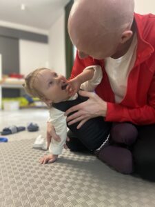 Zosia ćwiczy komunikację alternatywną